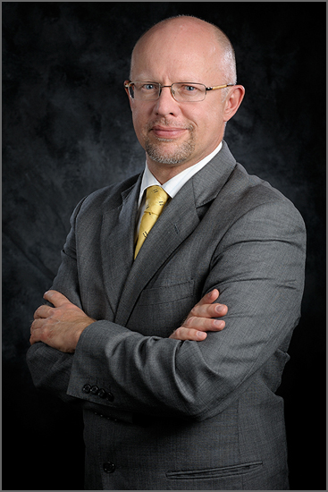 Executive headshots and business portraits by George DeLoache located in Studio City